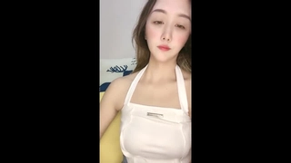 追求梦想AV出演的地下偶像亚美